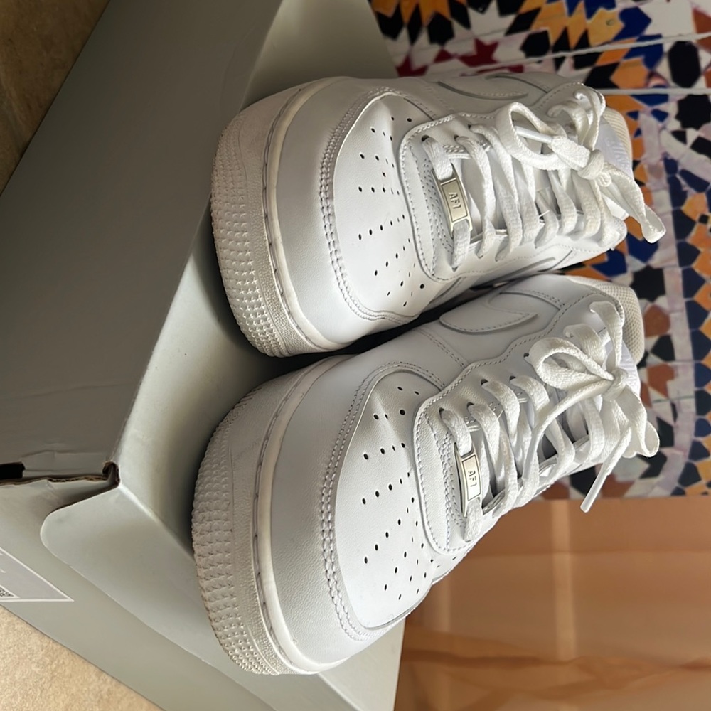 COPY - COPY - Nike Air Force 1. Men’s size 11